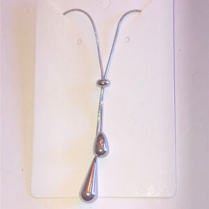 Elegant Silver Tone Adjustable Teardrop Pendant Necklace